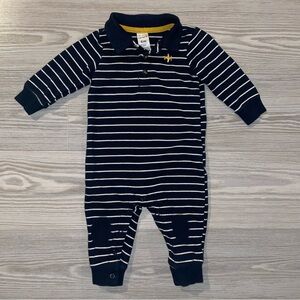 Carter’s Baby Boys One-Piece Outfit Size 6 Months